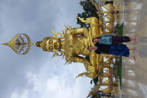 Journée entière de yoga, de méditation et d'immersion dans la culture thaïlandaiseJournée complète de yoga, méditation et immersion dans la culture thaïlandaise