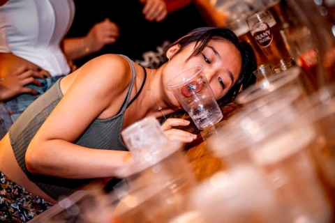 Budapest: Ruin Bar Pub Crawl with Nightlife Guide
