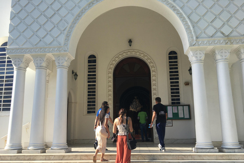 Maputo: Art Walking Tour