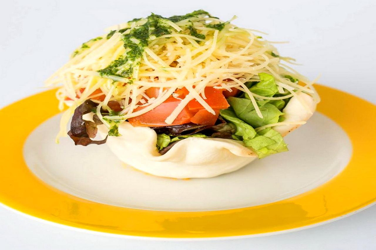 Buenos Aires: biljett med köföreträde till tangouppvisning i MaderoMadero Tango Show biljett med köföreträde och middag Black