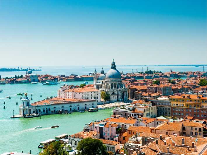 Venice: Private Walking Tour, Doges Palace and Gondola Ride