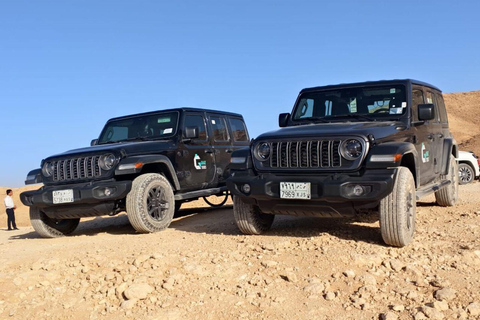 Riyadh: Edge of the World 4x4 & Sunset