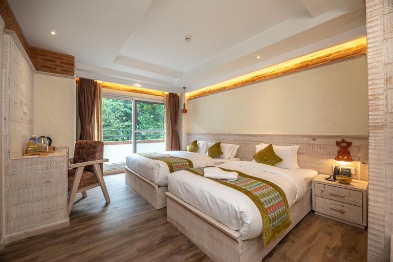 Katmandú: Retiro de yoga de 10 días para controlar el estrés en el Himalaya