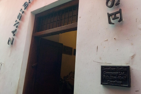 Stone Town-tur: Freddie Mercury-huset och kaffe på taketStone Town-tur: Freddie Mercurys hus och kaffe på taket