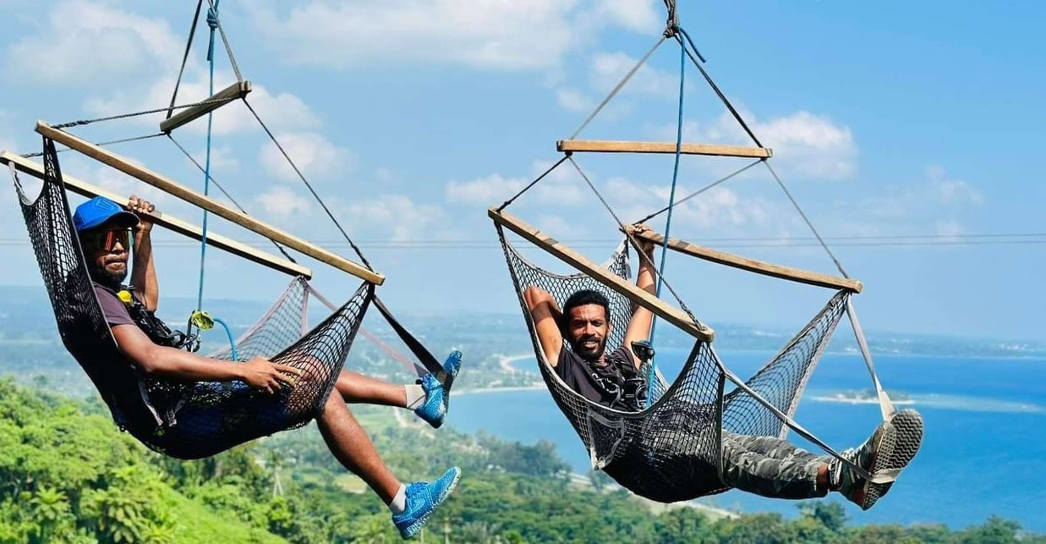 Vanuatu Jungle Chair in the Air - Housity