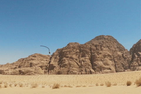 Wadi Rum : Randonnée et ascension du mont Burdah + déjeuner traditionnel