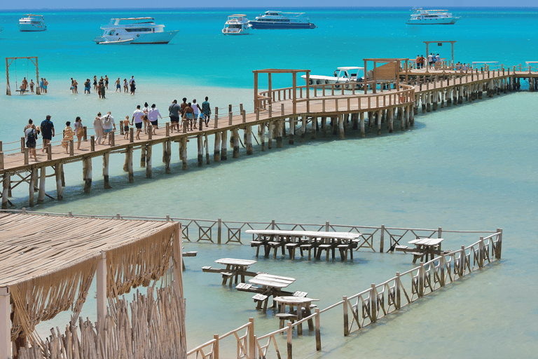 Premium Cruise To Giftun Island with Lunch & Transfer Hurghada: Orange Island Cruise with Lunch & Transfer