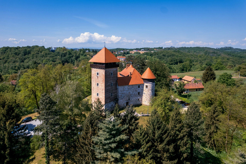 Karlovac: Korana River Kayak Tour with Museum & Castle