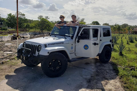 Cozumel Private Jeep Tour with Lunch and Snorkeling