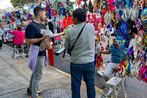 Mexico City: VIP Ringside Wrestling, Walking tour & Mezcal