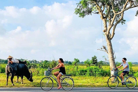 Hoi An: Countryside Bicycle Tour with Farm, Basket Boat Ride