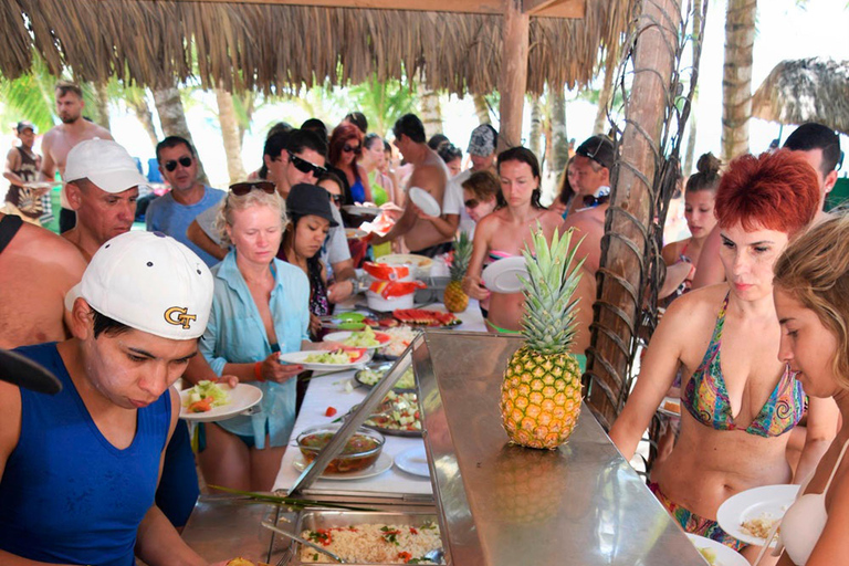 Juan Dolio: Excursão de 1 dia à ilha de Saona com almoço e bebidas