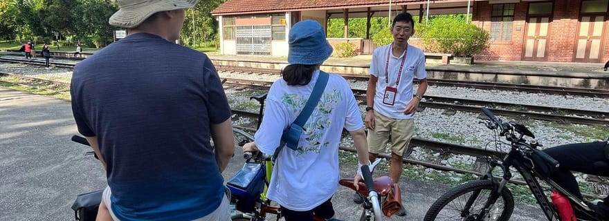 Visite à vélo de Singapour en Brompton depuis le Rail Corridor, avec repas inclus !