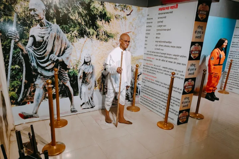 Udaipur: Wax Museum, 3D Art Gallery, and Horror Show Tour