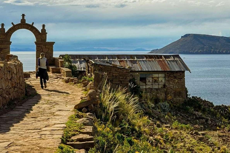 Z Cusco: Jezioro Titicaca: 1-dniowa wycieczka autobusowa + lunch