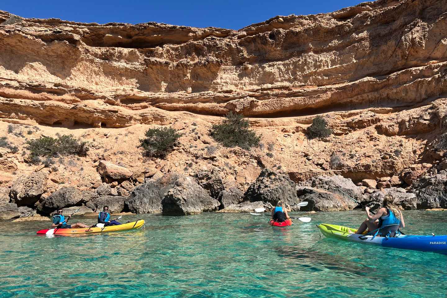 Cala Codolar: Sea & Caves Kayaking Tour with Snorkeling