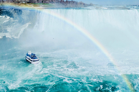 Toronto: Niagara Falls & Niagara-on-the-Lake Luxury Day Tour Toronto: Niagara Falls Day Tour with Hornblower Boat Cruise!