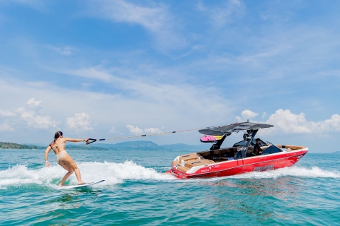Phuket: Private Wakesurf Experience by Malibu Boat 2 hours Rental