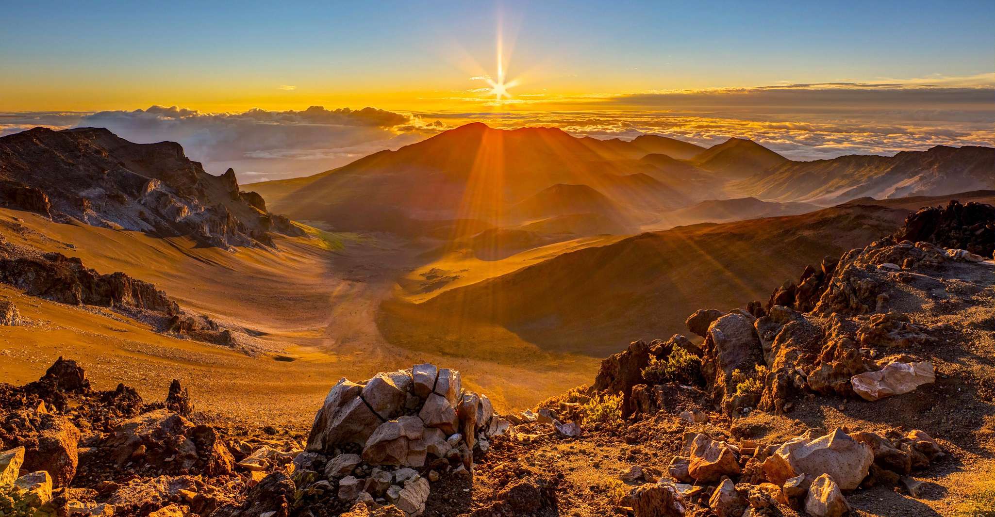 Maui, Haleakala Sunset and Stargazing Tour with Dinner - Housity