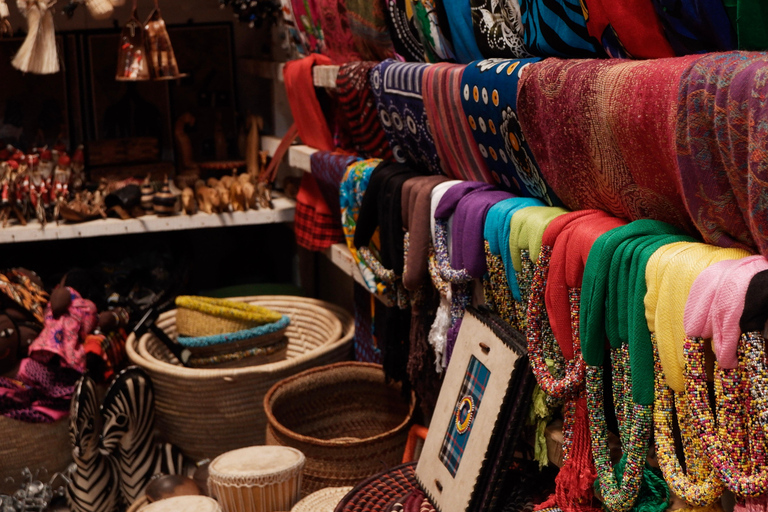 Arusha : Maasai Market Guided Tour