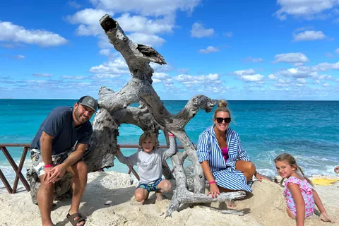 Nassau: Reef Snorkeling, Turtles, Lunch & Private Beach Club