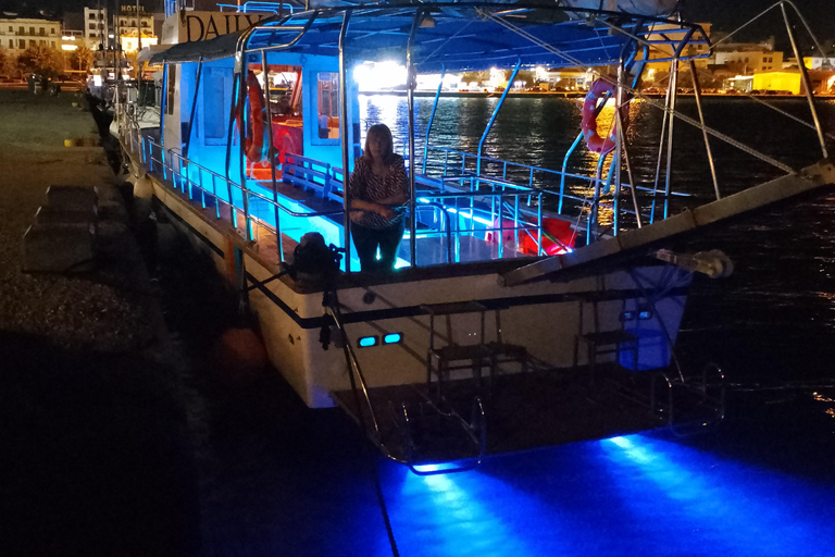 Crociera sul Canale di Corinto: porti antichi, acque cristalline e storiaCrociera sul Canale di Corinto: antichi porti, acque cristalline e storia