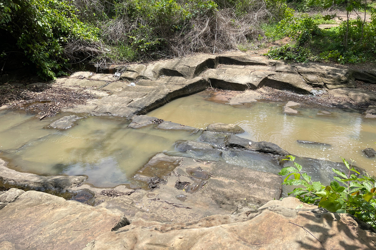 Exploración de los templos de Koh Ker, Beng Mealea y el Grupo Roluos