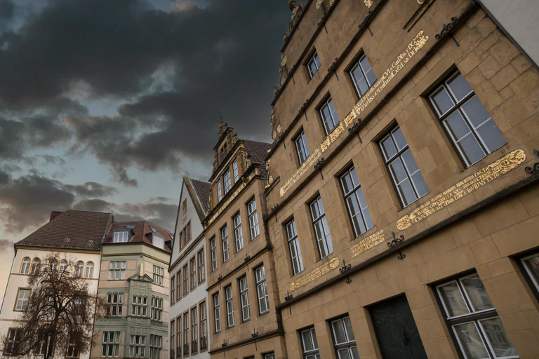 Bielefeld: visita guiada com guarda noturno (passeio de aventura)Bielefeld: Visita ao guarda-noturno (visita de aventura)