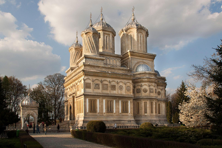 Private DayTrip Bucharest: The Old Royal Courts of Wallachia