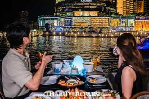 Bangkok: Riverside Faraya Halal Dinner Cruise at Asiatigue