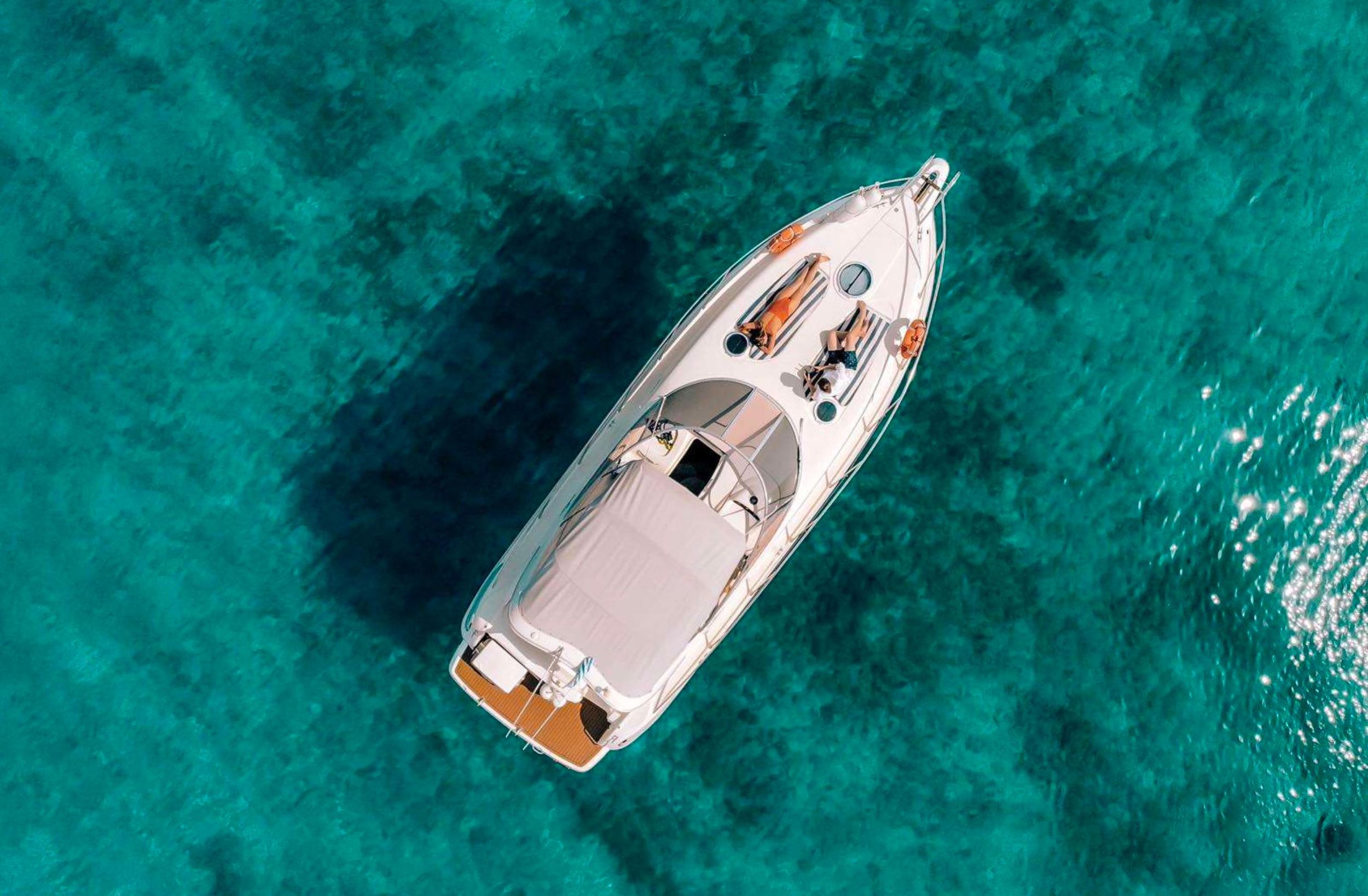 Kreta: Privater VIP-Yachtausflug - Erkunden/Schwimmen - halber Tag