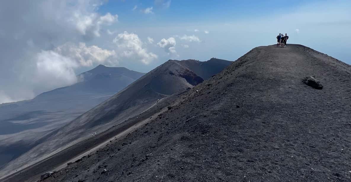 Afbeelding 10 van Onze Etna-excursie vanuit Catania met de kabelbaan en een 4x4 tot 3340 meter.