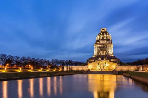 Leipzig : Must-See Attractions Walking Tour With a Guide