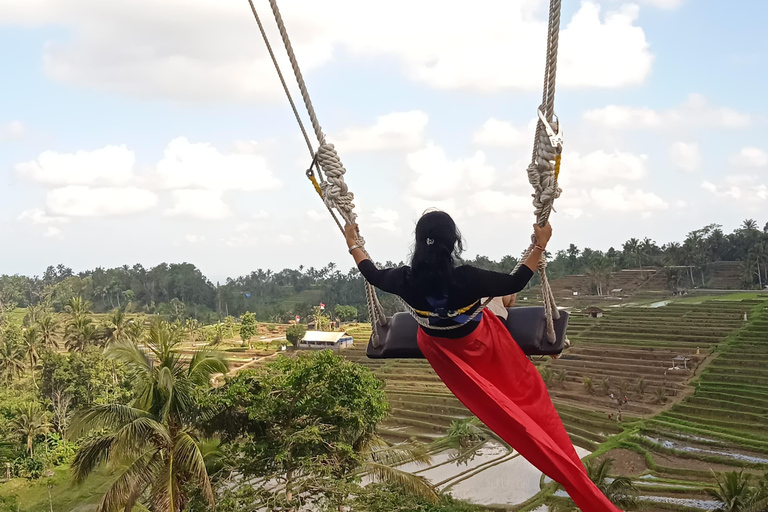 Jatiluwih : Trekking, cyclisme et cours de cuisine à JatiluwihLe cours de cuisine à Jatiluwih comprend