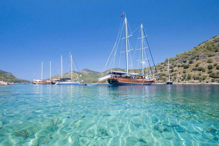 Fethiye: Private Boat Tour with BBQ and Hotel Transfer
