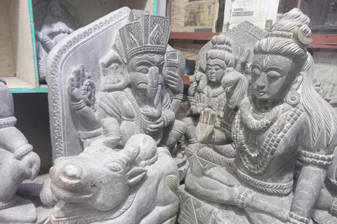 Kathmandu: tour della piazza Patan Durbar e laboratorio di scultura su pietra