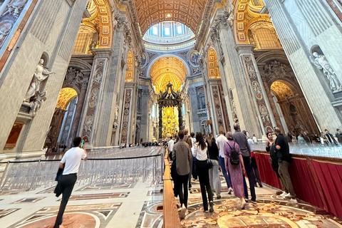 Vatican : visite de la Porte Sainte, de la basilique Saint-Pierre et des tombes papalesTour de France