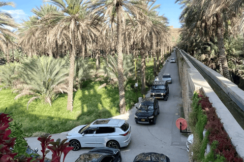 Tour de día completo al Zoco, Castillo y Fuerte de Nizwa, Barakat Al Mouz