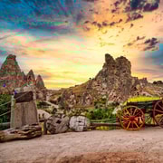 Estambul: Excursión a Capadocia con vuelo, hotel y tickets de entrada