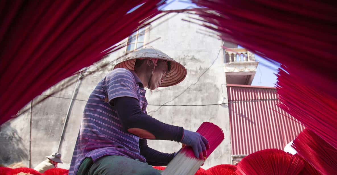 Afbeelding 37 van Hanoi: Mega World en keramiekdorp of wierookdorp en hoed
