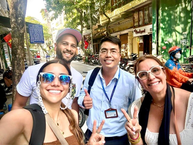 Hanoi Street Food Tour and experience Hanoi streets on Cyclo