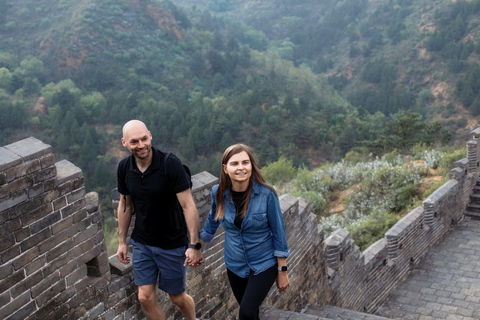 Beijing: Great Wall Photoshoot at Sunrise or Sunset Jinshanling: Professional Photographer Shoot Only
