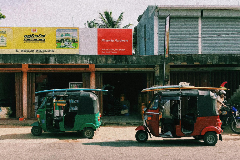 米里萨或卡尔皮蒂亚冲浪营之旅（适合初学者和专家）