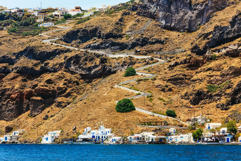 Santorini: Crucero con Cena al Atardecer por el Volcán y las Aguas Termales