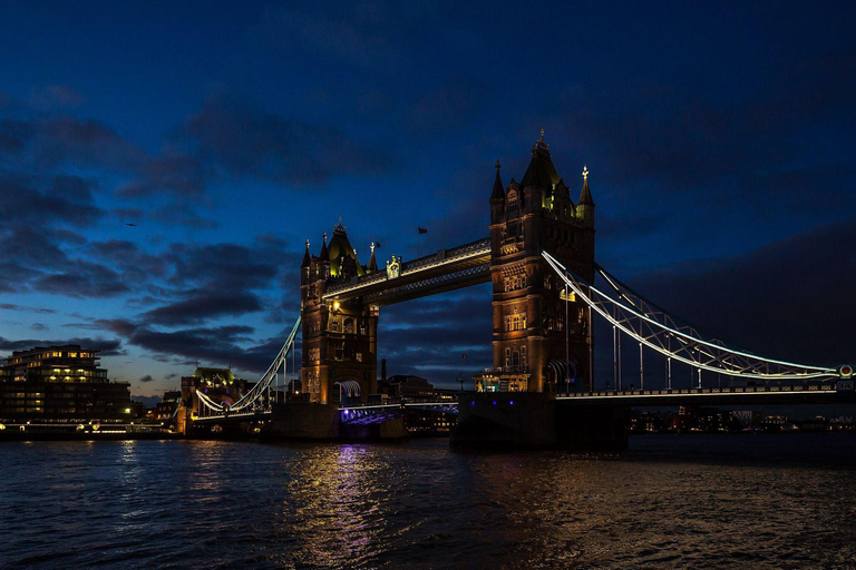 London Bridges Night Time Light Private Tour