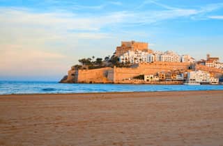 Ab Valencia: Tagestour nach Peñíscola – Schloss, Altstadt & Strand