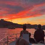 Marsiglia: crociera in barca al tramonto con buffet e vino