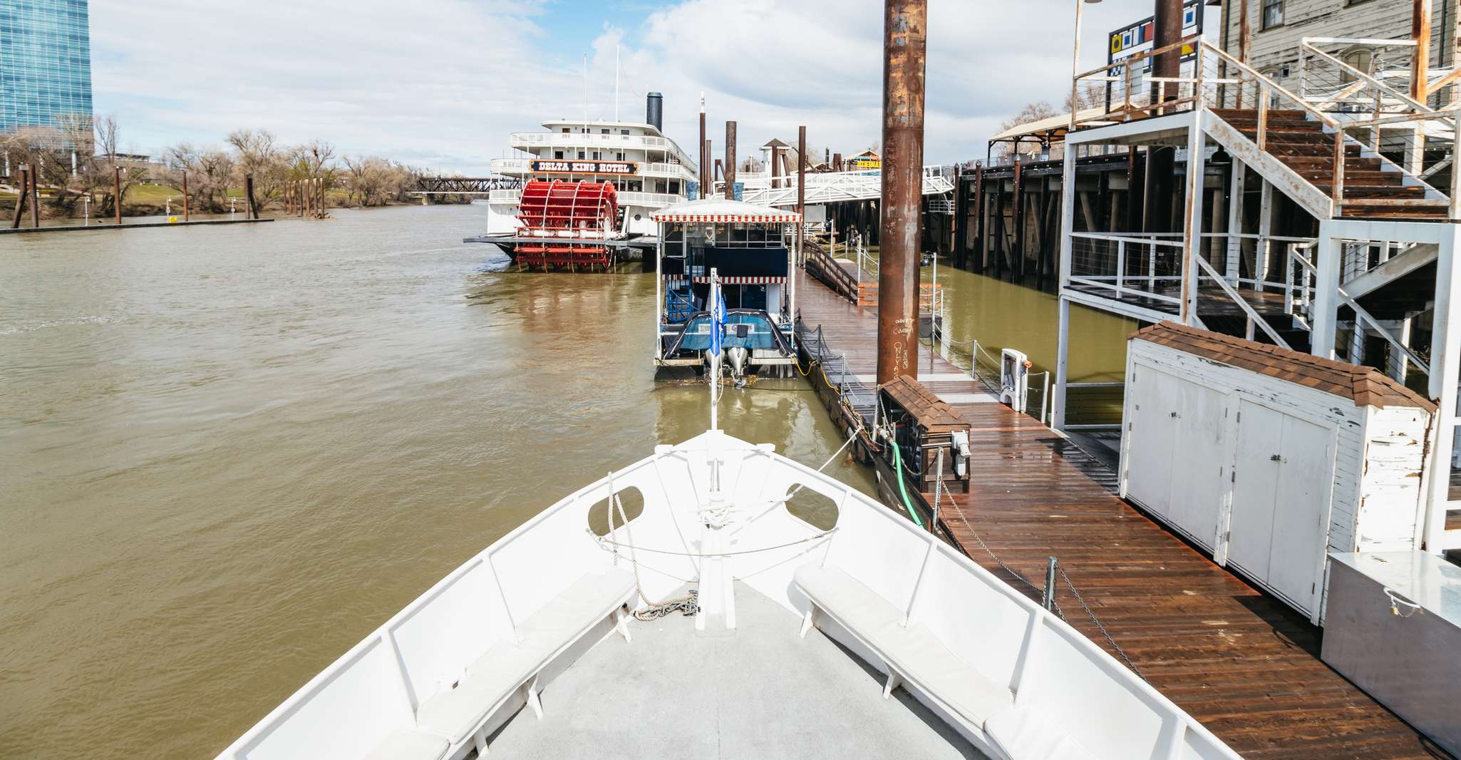 Sacramento, River Cruise with Narrated History - Housity