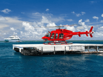 Cairns: Kreuzfahrt durch das Great Barrier Reef und Rundflug mit dem Hubschrauber