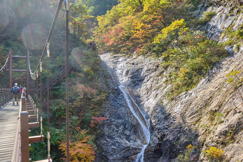 Seoraksan Hiking: Ulsanbawi, Biryong Falls & Finisher Gift B) Hiking Only Shared Tour, Meet at Mt. Seorak